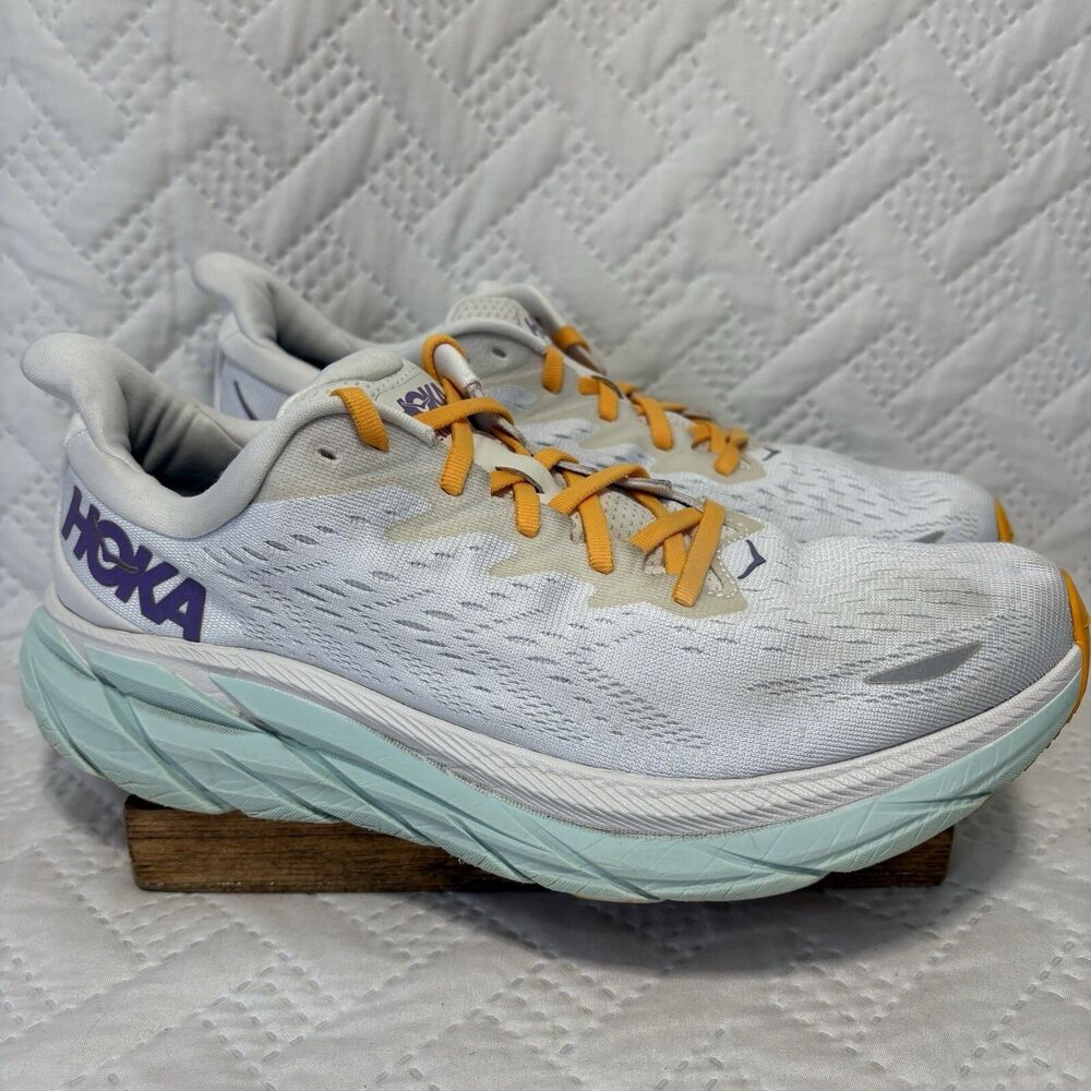 Hoka One One Clifton 8 Running Shoe1119394 BDBW White Sneakers Women's Size 10B